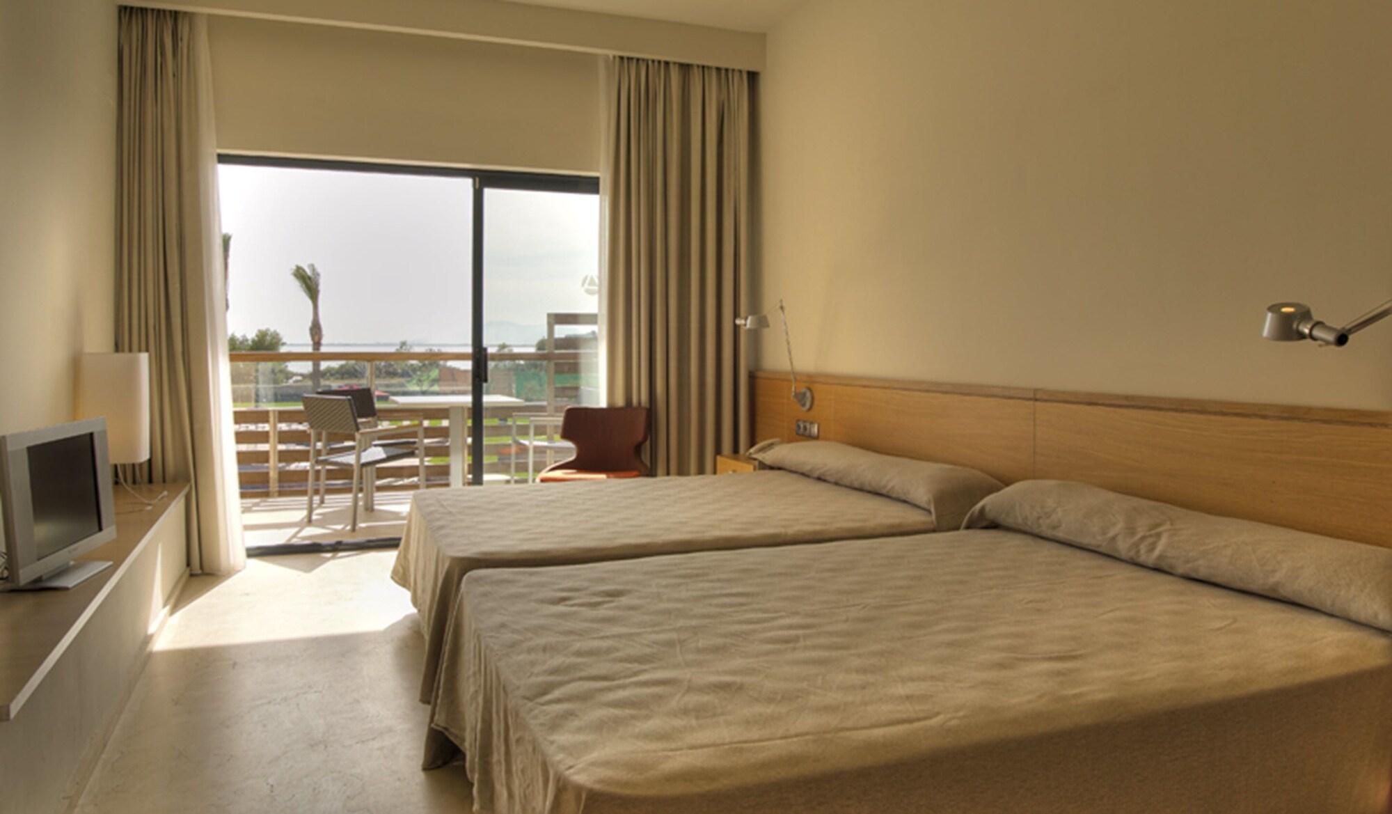 Ohtels Les Oliveres El Perelló エクステリア 写真