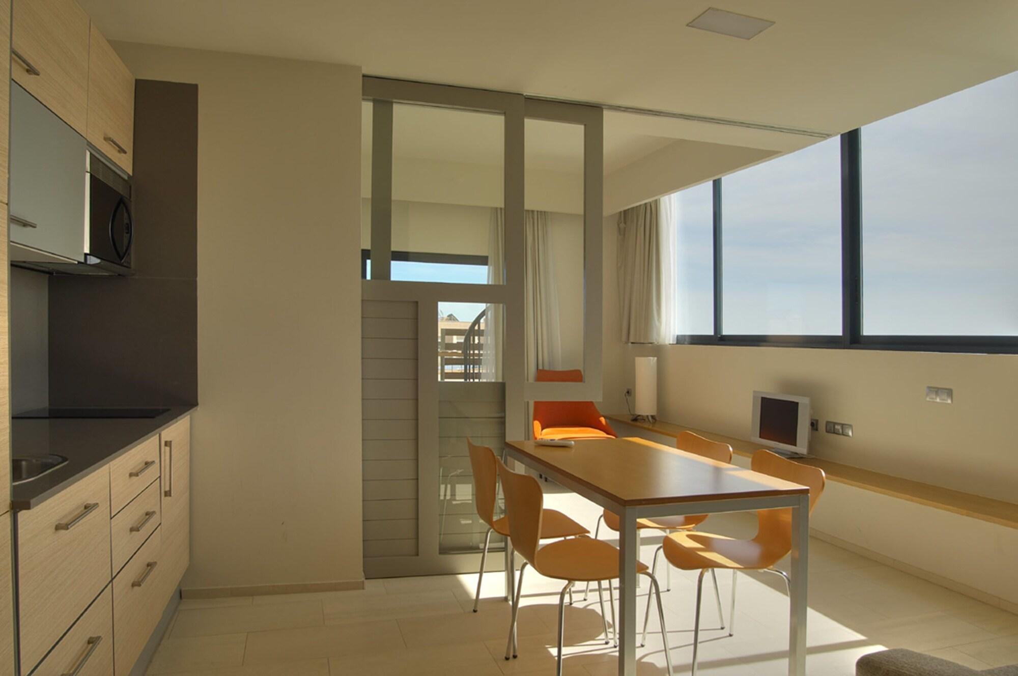 Ohtels Les Oliveres El Perelló エクステリア 写真
