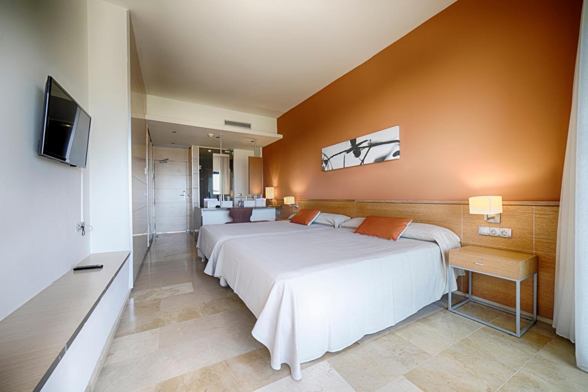 Ohtels Les Oliveres El Perelló エクステリア 写真