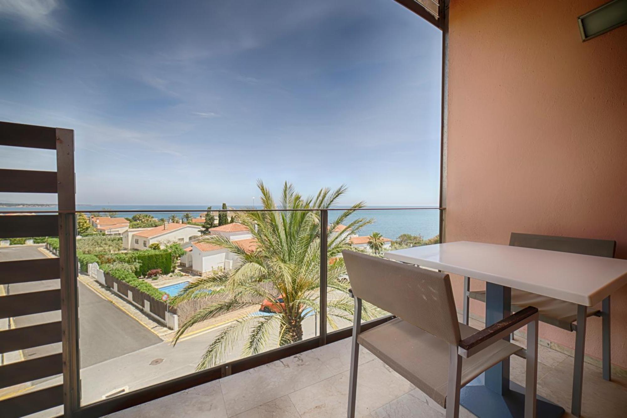 Ohtels Les Oliveres El Perelló エクステリア 写真