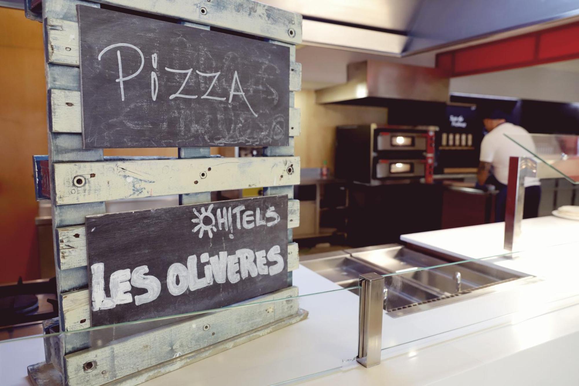 Ohtels Les Oliveres El Perelló エクステリア 写真