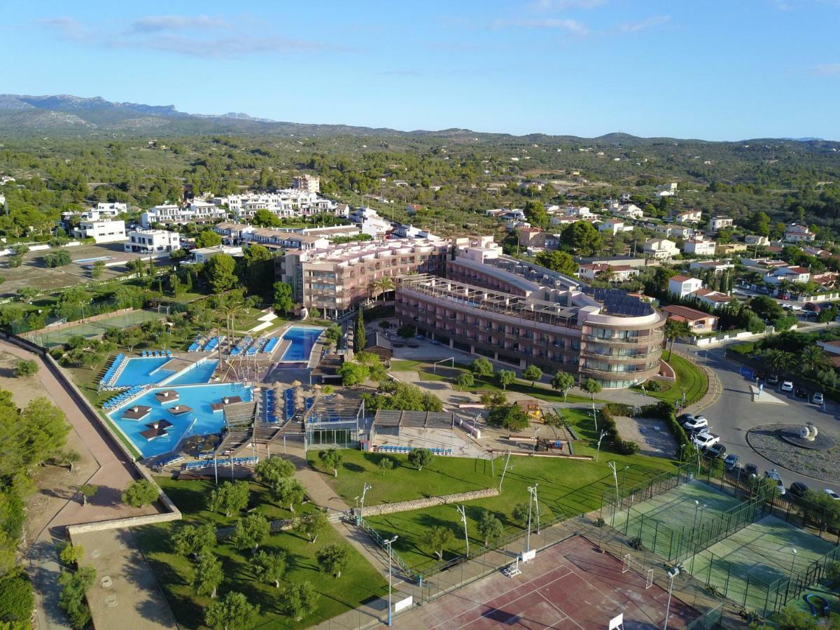Ohtels Les Oliveres El Perelló エクステリア 写真
